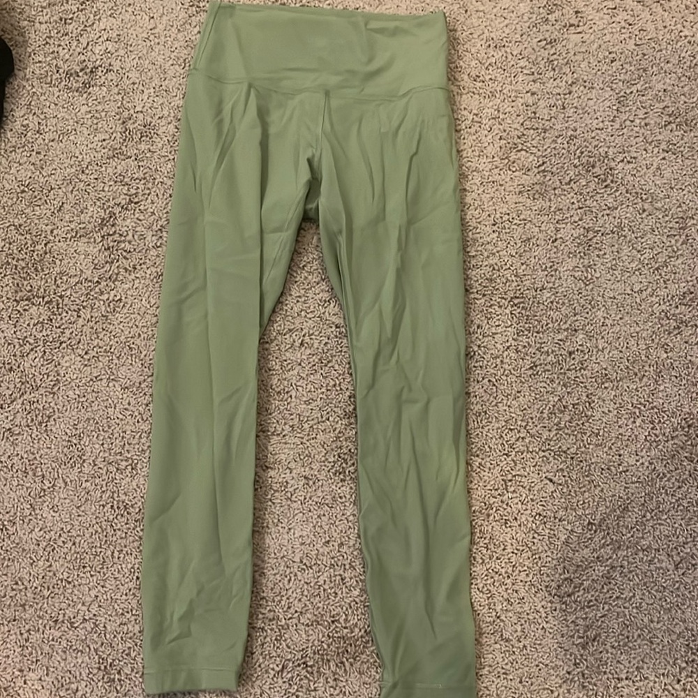 Lululemon size 6 green leggings